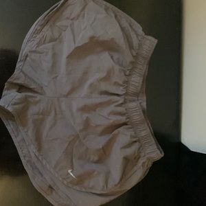 Light grey Nike Dr-fit shorts